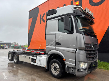 Camion châssis Mercedes