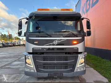 Camion béton toupie / Malaxeur Volvo