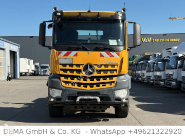 Camion multibenne Mercedes