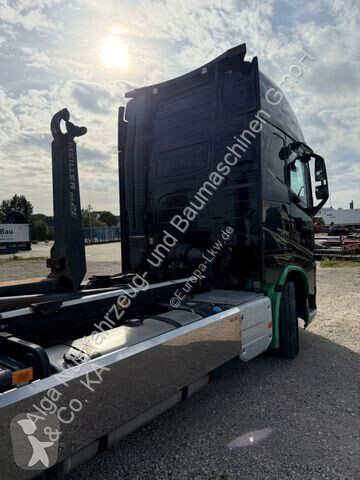 Camion polybenne Volvo