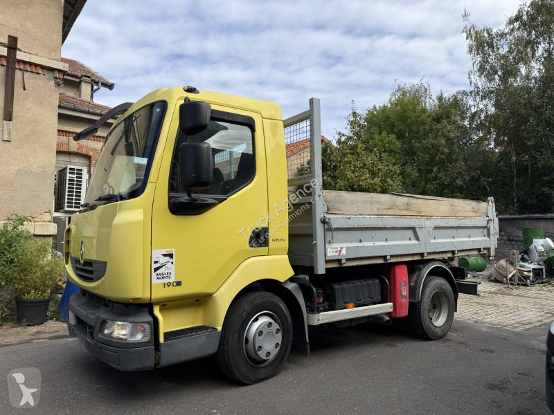 Lastbil Renault  MIDLUM