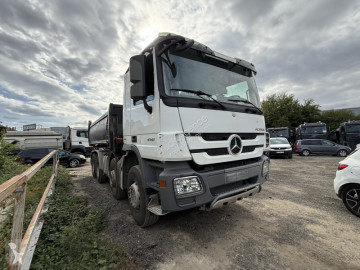 Camion benne Mercedes