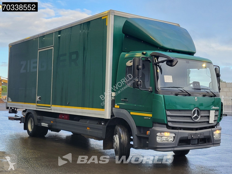 Vrachtwagen Mercedes 1324 4X2 13tonner 1500kg...