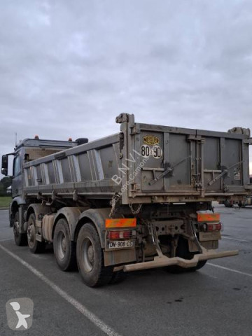 Camion bi-benne Mercedes