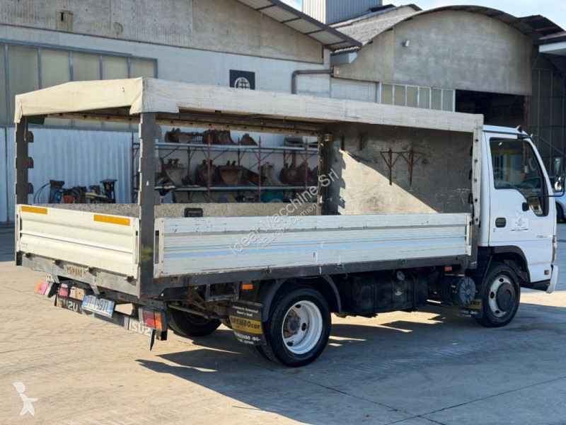 Lastbil Isuzu P35.Y07