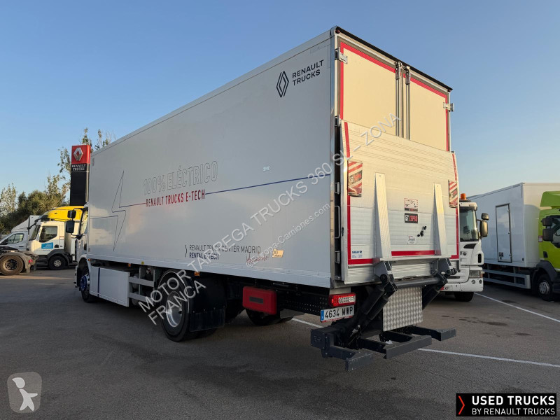 Renault D Wide Z.E. truck
