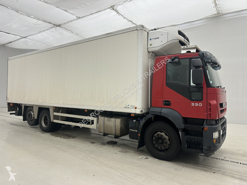 Kamion Iveco 330 - 6x2