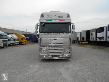 Camion rideaux coulissants (plsc) DAF