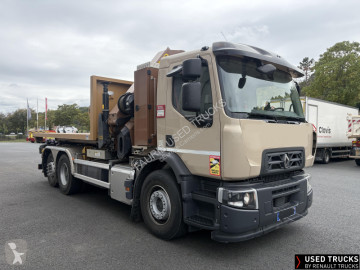 Renault hook arm system truck