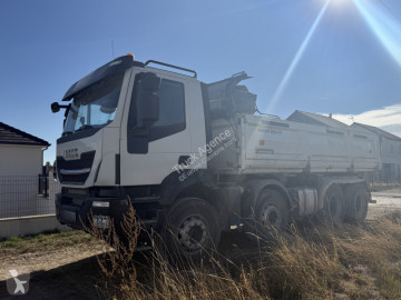 Camion benne Iveco
