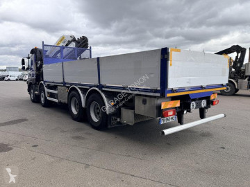 Volvo standard crane truck