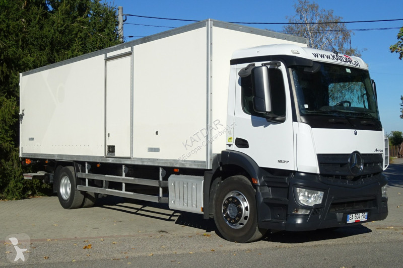Mercedes 1827 Euro 6 kontener 21 pal 387tys.km...
