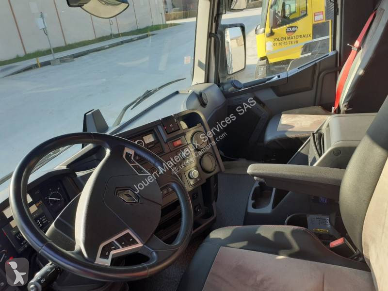 Renault 460 truck