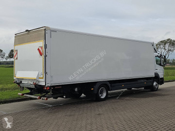 Camion fourgon Mercedes