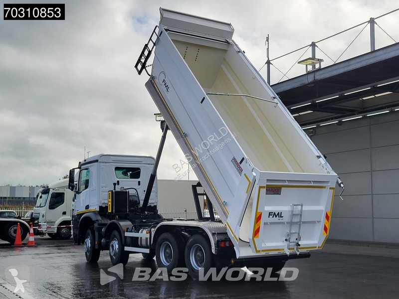 Kamion Mercedes 4242 8X4 NEW! 13ltr engine 20m3...