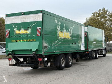 Camion plateau brasseur Mercedes