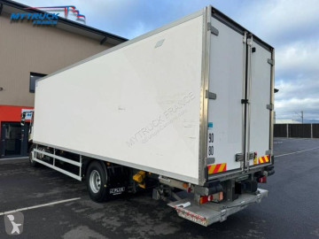 Camion frigo multi température Iveco