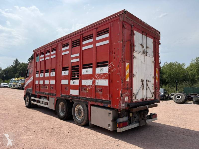 Volvo 460 truck