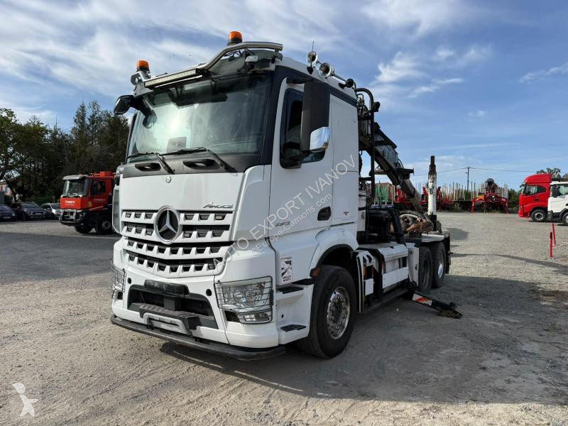 Kamion Mercedes  3358