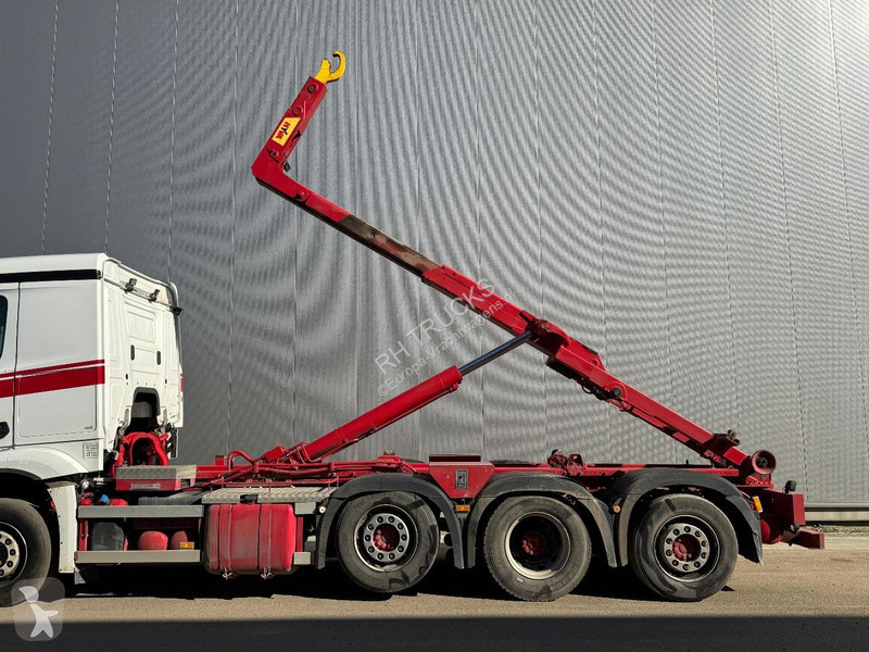 Mercedes 3553 8X2 EURO 6 + HYVA HOOKLIFT 2021...