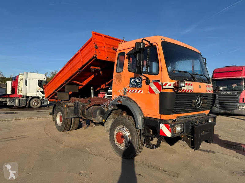 Kamion Mercedes SK (4X4 / V6 / MANUAL PUMP /...