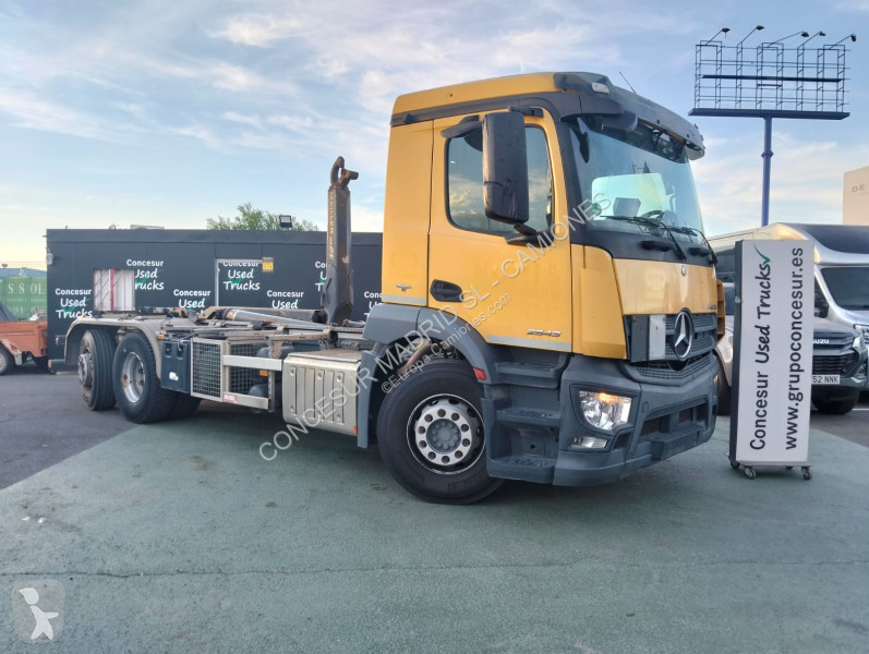 Mercedes  2543 truck