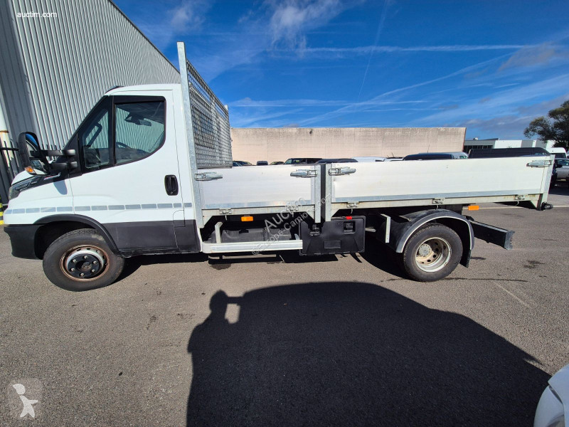 Iveco daily  truck