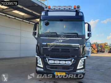 Camion fourgon Volvo