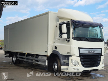DAF box truck