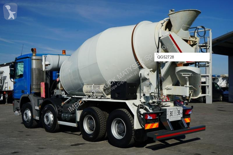 Béton Mercedes AROCS 3241