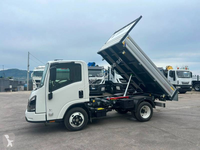 Kamion Isuzu