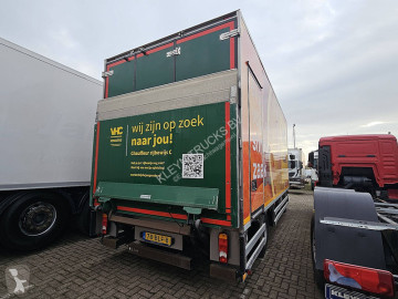 DAF LF 210 CARRIER truck
