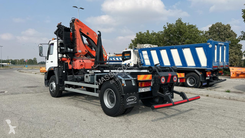 MAN LE280B 4x4 truck