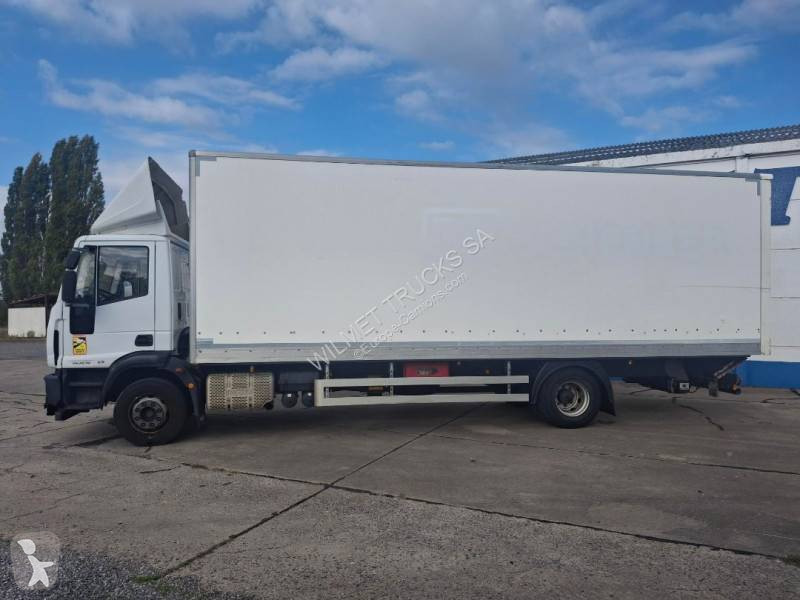 شاحنة Iveco 140 E 19