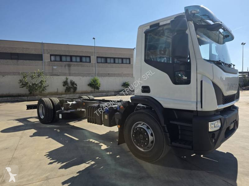Lastbil Iveco 180 E 28