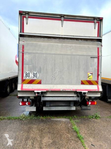 DAF box truck