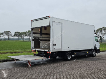 Mercedes box truck