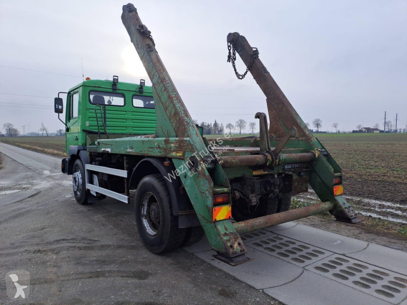MAN  truck
