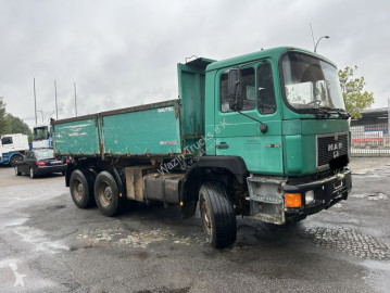 MAN dropside truck
