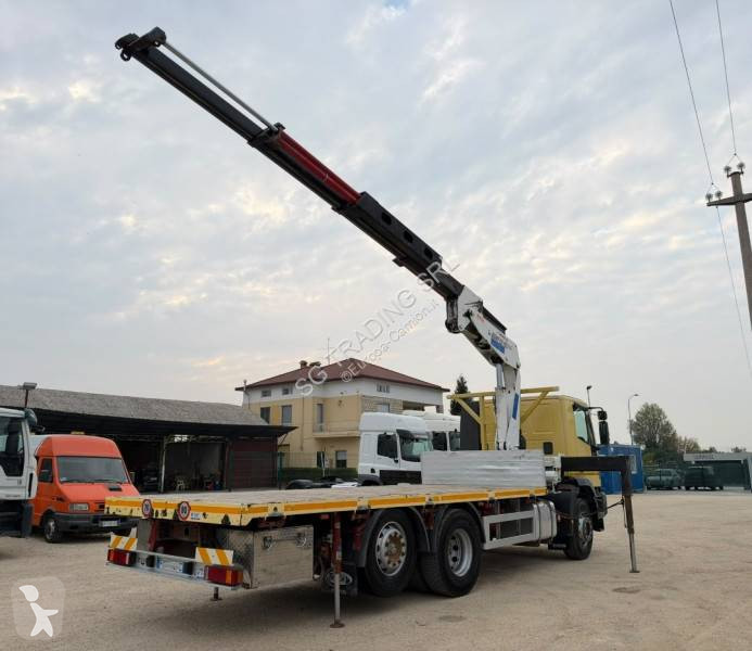 Lastbil Iveco 260E27