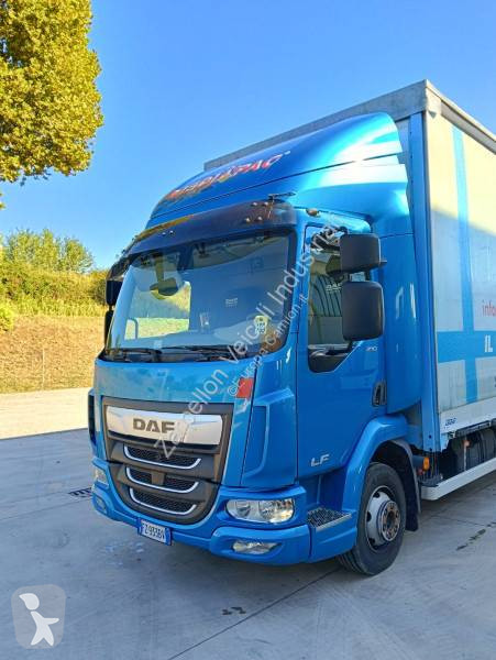 Kamion DAF 210