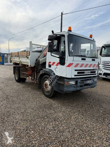 Iveco 150E18 truck