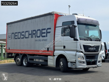 MAN tautliner truck