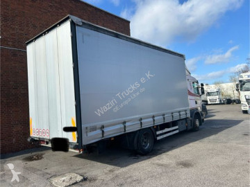 Kamión plachtový náves Scania