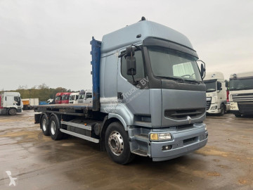 Renault flatbed truck