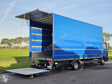 Mercedes tautliner truck