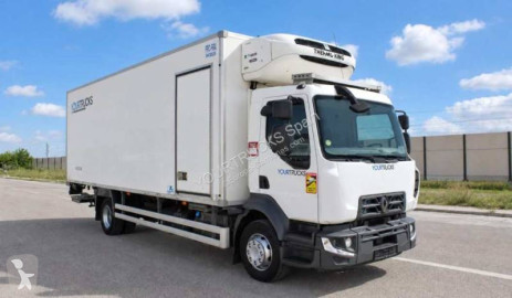 Renault refrigerated truck
