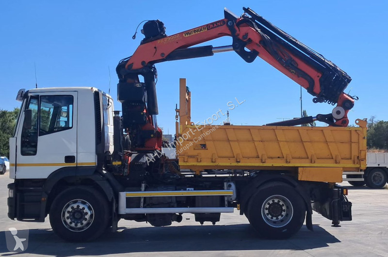 Iveco 350 tractor unit