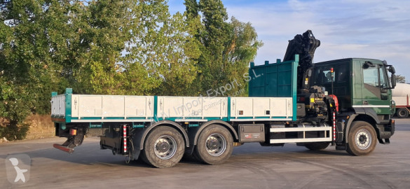 Iveco dropside crane truck