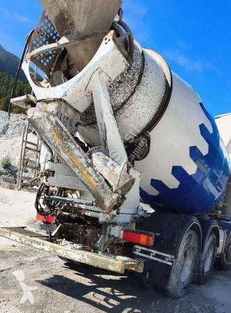 Iveco 410 T 45 truck
